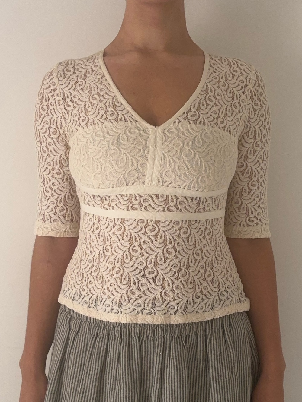 Lace 3/4 top